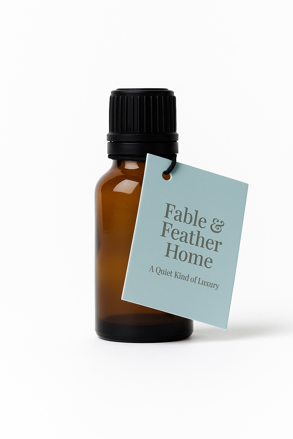 Boutique Maison Blanc diffuser blending creamy florals, soft musk, and linen inspired by Paris luxury mornings