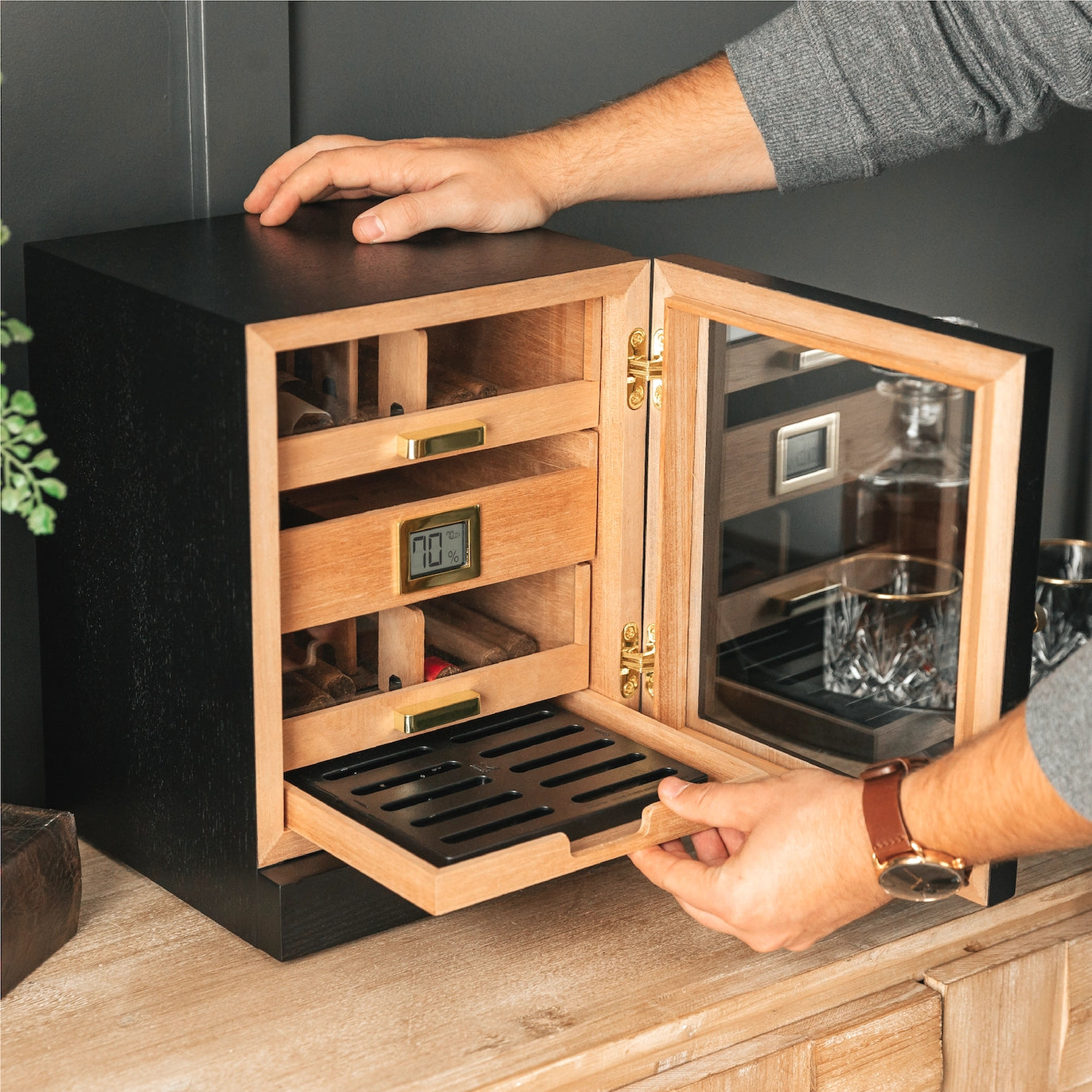 The Luca Humidor Cabinet – Black Ash & Gold.