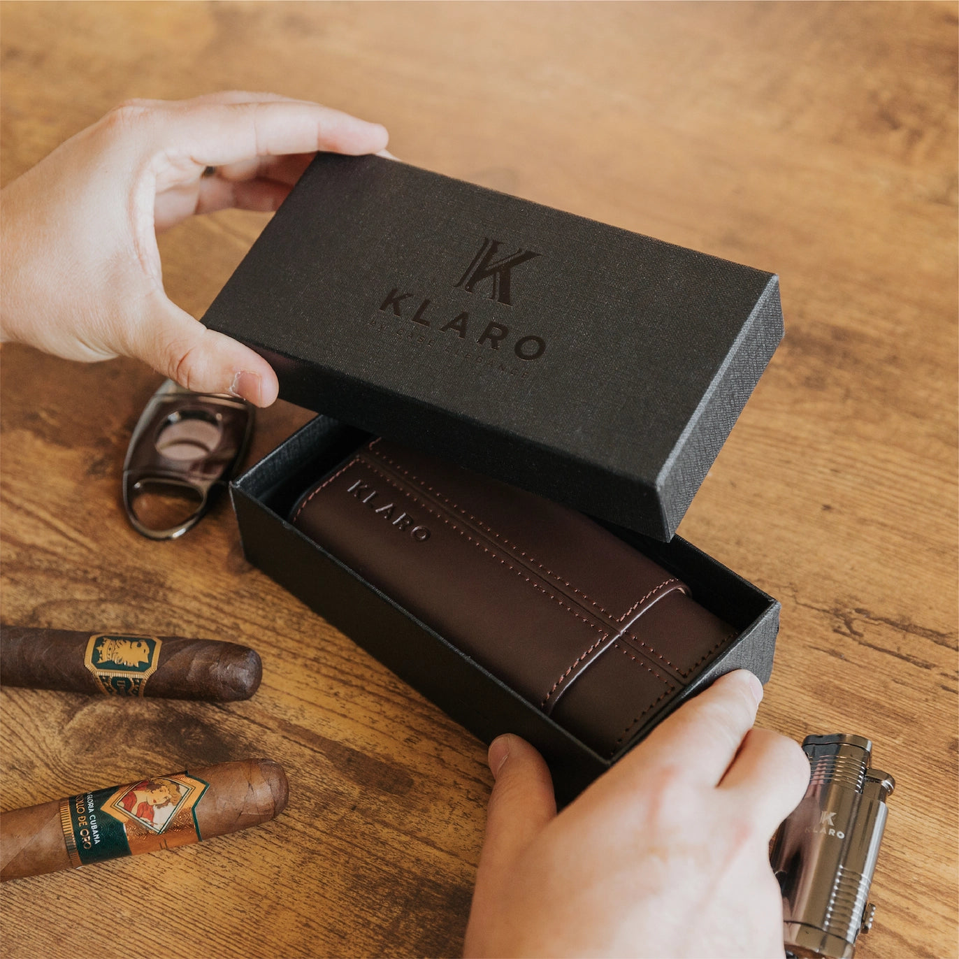 Premium 3 Cigar Travel Case - Cocoa Brown.