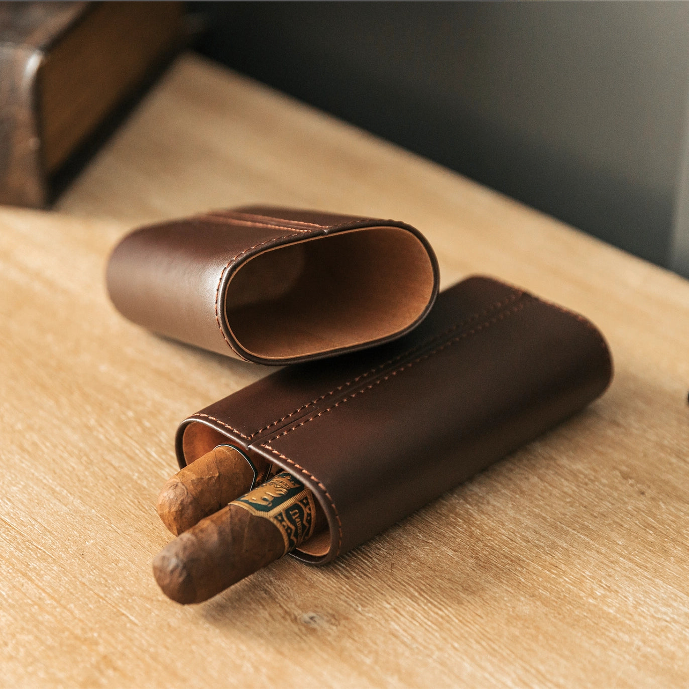 Premium 3 Cigar Travel Case - Cocoa Brown.