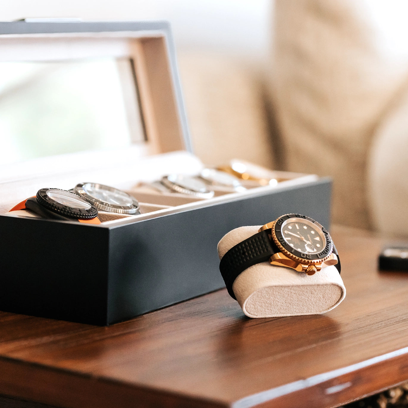 The Modern Clip Watch Box – 6 Slot | Black.