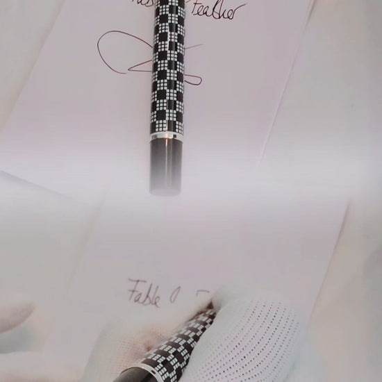 The Executive Checkered Luxury Pen – Black & Gold.